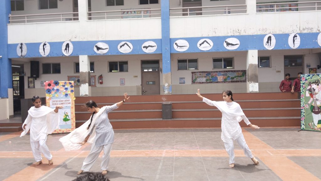 BBPS_Neelbad_Inter_house_patriotic_dance_Competition_019