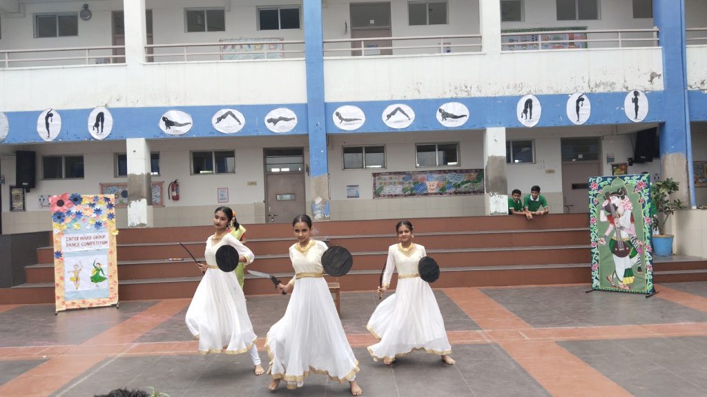 BBPS_Neelbad_Inter_house_patriotic_dance_Competition_022