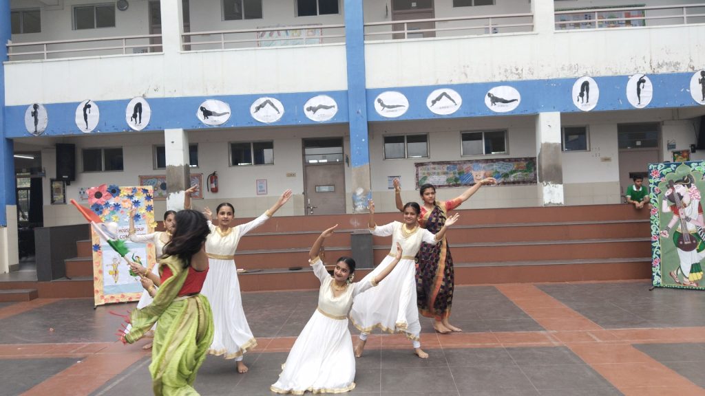 BBPS_Neelbad_Inter_house_patriotic_dance_Competition_034