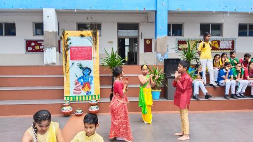 Bal Bharati Public School, Neelbad, Bhopal, Celebrates Janmashtami_009