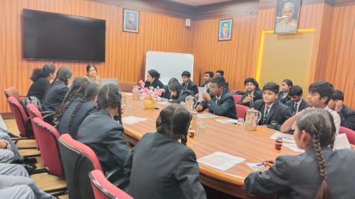 Students of BBPS Neelbad Visited Vidhansabha-11