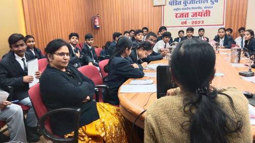 Students of BBPS Neelbad Visited Vidhansabha-05