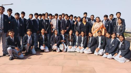 Students of BBPS Neelbad Visited Vidhansabha-07