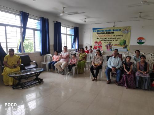 Parents enjoy school event.